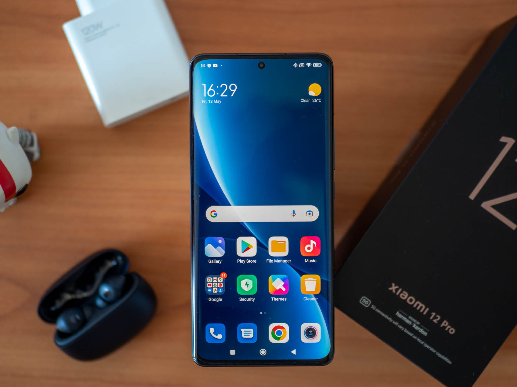 Появи се снимка, която изглежда показва част от Xiaomi 13 Pro