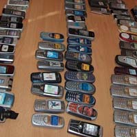 Прогнозират 11% ръст в продажбите на телефони през 2008 г.