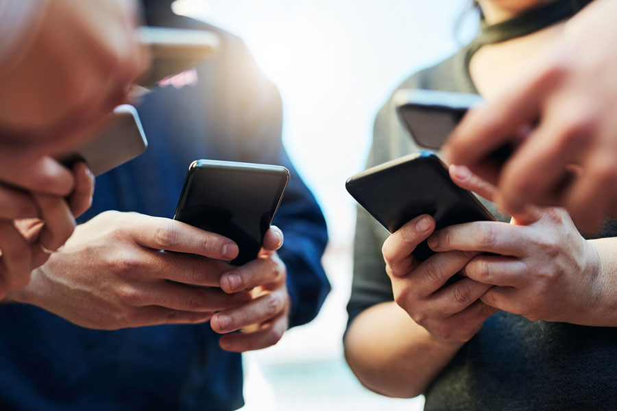 Apple може да измести Samsung по доставени смартфони