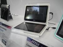 Концептуална разработка на таблет с два екрана от MSI