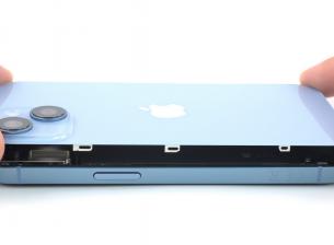 Скрита промяна в дизайна прави ремонта на iPhone 14 много по-лесен