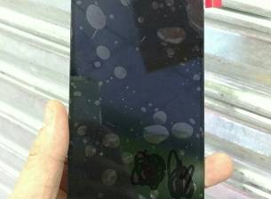 Motorola може да пусне и друг модел с нечуплив дисплей