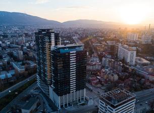 Дигиталният асистент Кейт в ОББ Мобайл вече помага и на юридически лица