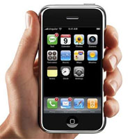 iPhone генерира небивал трафик към Google