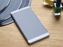 Oppo представи R7 и R7 Plus