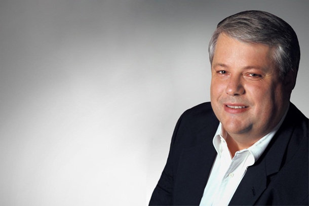 Финансовият директор на Apple ще се пенсионира през септември