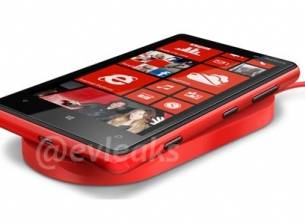 Nokia Lumia 920 и Lumia 820 ще могат да се зареждат и безжично