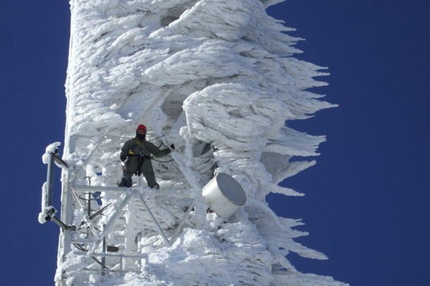Telenor се похвали с мрежата си в засегнатите от снега райони