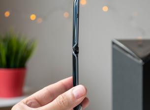 Motorola с интересен патент за сгъваем телефон