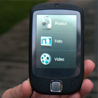 800 000 продадени броя от HTC Touch за три месеца