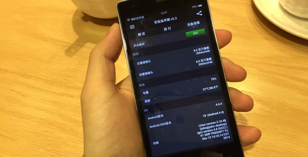 Снимки на OnePlus One Mini