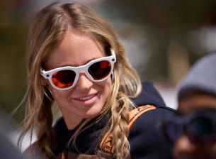 Новите очила на Meta с Oakley имат 3K камера и батерия за 8 часа работа