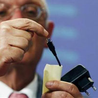 Мобилните производители за единен стандарт за зарядно в Европа