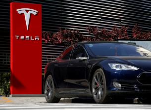 Tesla вече има фирма в България. Кога ще започне да продава автомобили?