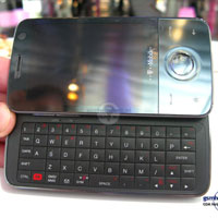 HTC Raphael се появи като T-Mobile MDA Vario IV