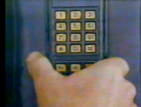 Няколко забавни ретро реклами на телефони