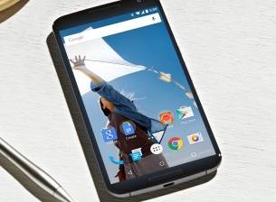 Motorola е продала рекорден брой телефони за тримесечието