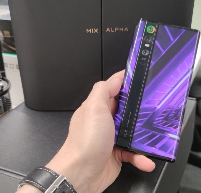 Първи индикации за наследник на Mi MIX Alpha