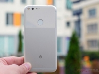 Android 9 Pie води до проблеми за Google Pixel и Pixel XL