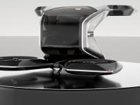 General Motors показа концепции за летяща кола и автономен електромобил