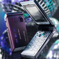 Sony Ericsson разкриват най-актуалните хитове, търсени чрез TrackID