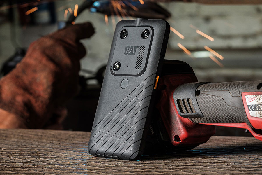 Издръжливостта на смартфоните е още по-важна сега