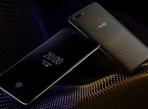 Вграденият в дисплея сензор за отпечатъци може да работи само с определени протектори