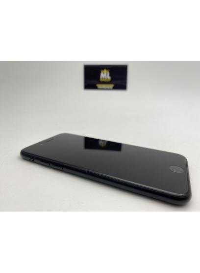 Apple iPhone SE (2022)