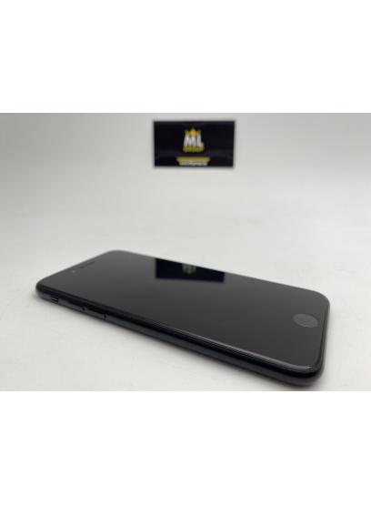 Apple iPhone SE (2022)