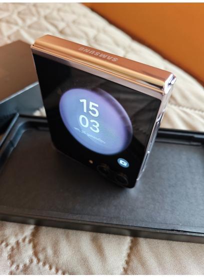 Samsung Galaxy Z Flip 5G