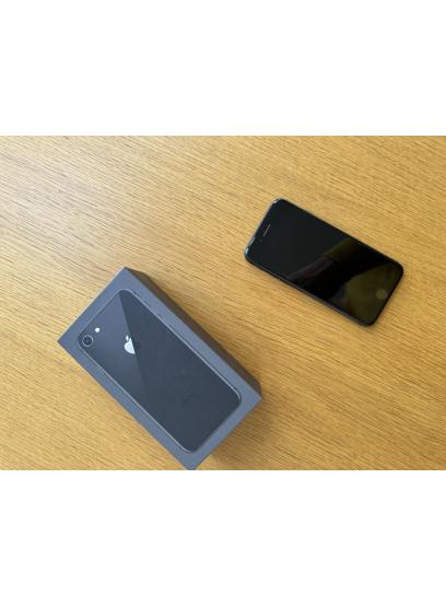 Apple iPhone 8